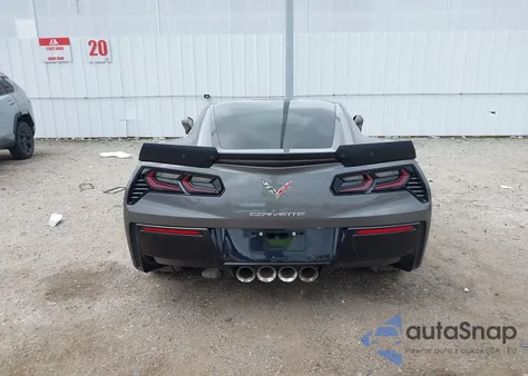 2015 Chevrolet Corvette Stingray Z51 из США, поврежденный, VIN 1G1YM2D78F5111314
